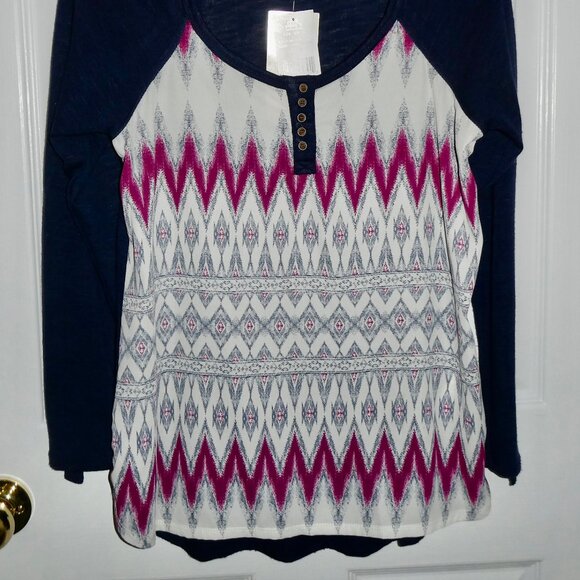 BRAND NEW REWIND NAVY/BURGUNDY/CREAM PATTERNED JUNIORS SHIRT - SIZE MEDIUM - Picture 2 of 2